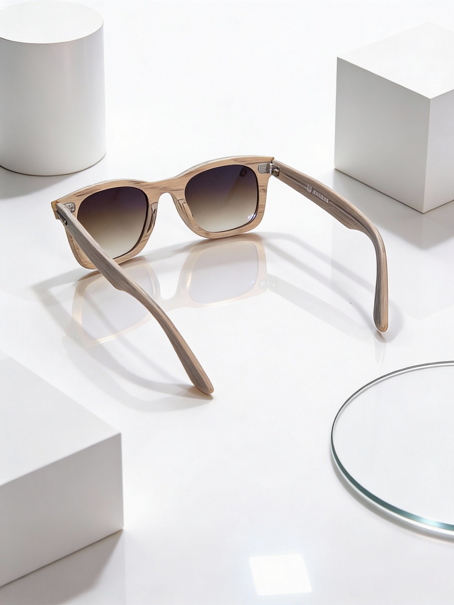 Brown Gradient Wayfarer Sunglasses