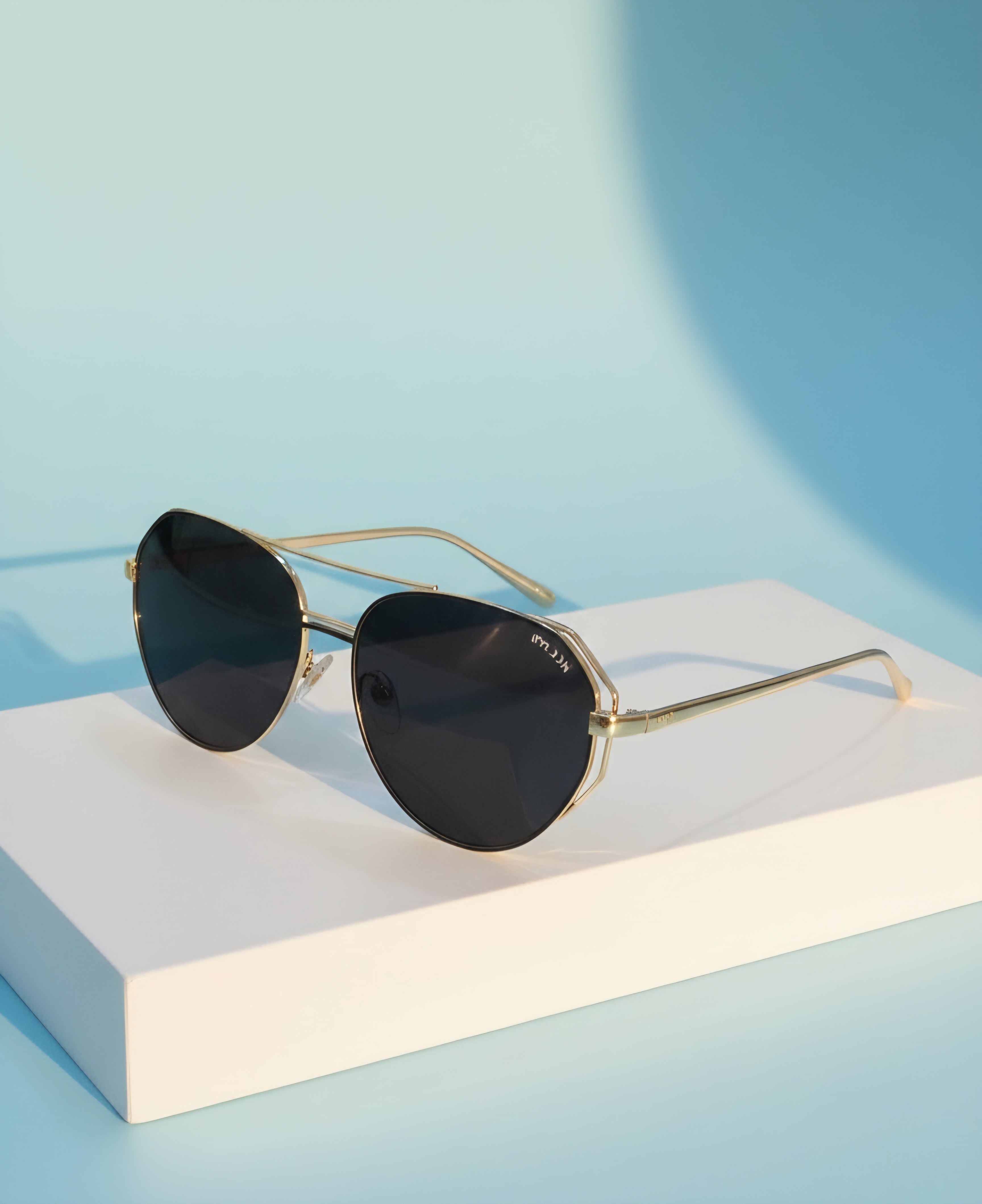 Straight Gold Black Sunglasses